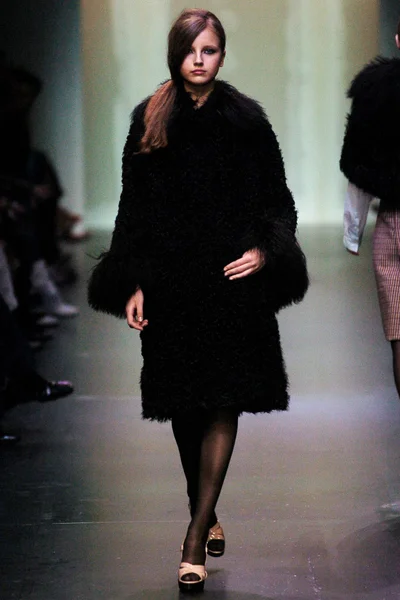 Look 5